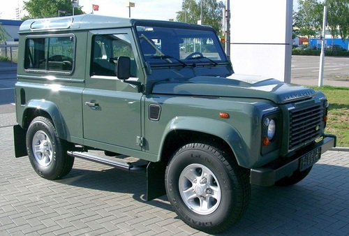 Thumbnail Land Rover Defender 300 TDI Manual Collection Thumbnail Land Rover Defender 300 TDI Manual Collection