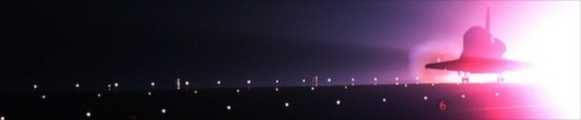 Thumbnail Space Shuttle Endeavour lands at night, web banner photo