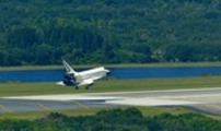 Thumbnail Space Shuttle Atlantis lands a Kennedy Space Center
