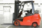 Thumbnail Linde Forklift Truck H1313 Series : H25CT, H27CT, H30CT, H32CT Operating Instructions (User Manual)