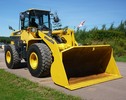 KOMATSU WA320-6 WHEEL LOADER OPERATION & MAINTENANCE MANUAL (S/N: 70001 and up)