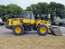 KOMATSU WA380-6 WHEEL LOADER OPERATION & MAINTENANCE MANUAL (S/N: 65799 and up)