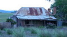 Thumbnail old hut