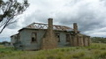 Thumbnail abandoned shearers hut
