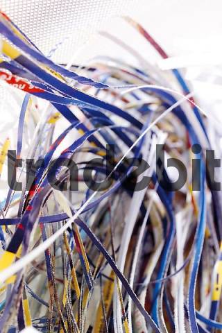 Shredded paper - Download Pictures / Graphics