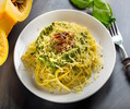 Thumbnail Pesto Spaghetti Squash